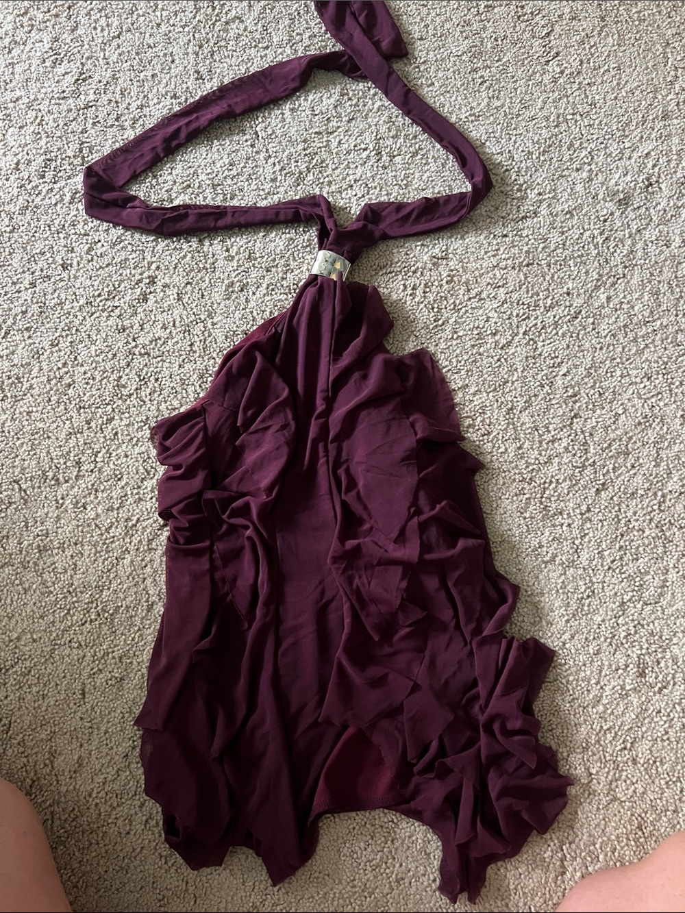 Backless halter
